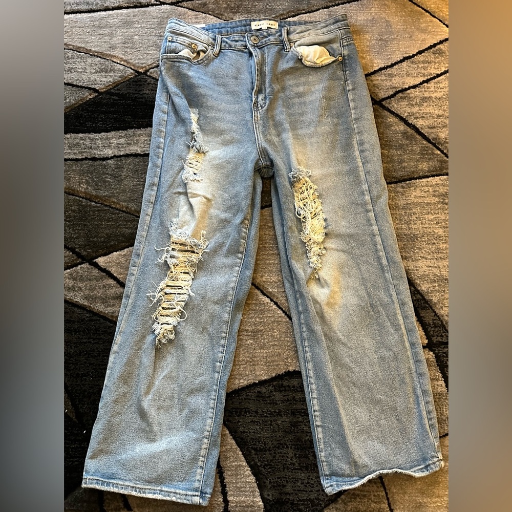 Ripped Mom Jeans